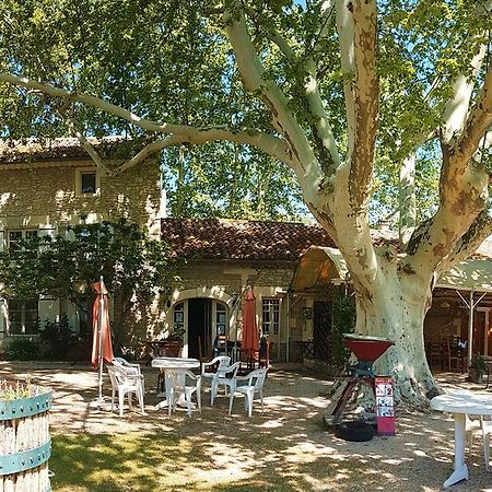 Mas Des Vertes Rives Bed & Breakfast Chateauneuf-de-Gadagne Exterior photo