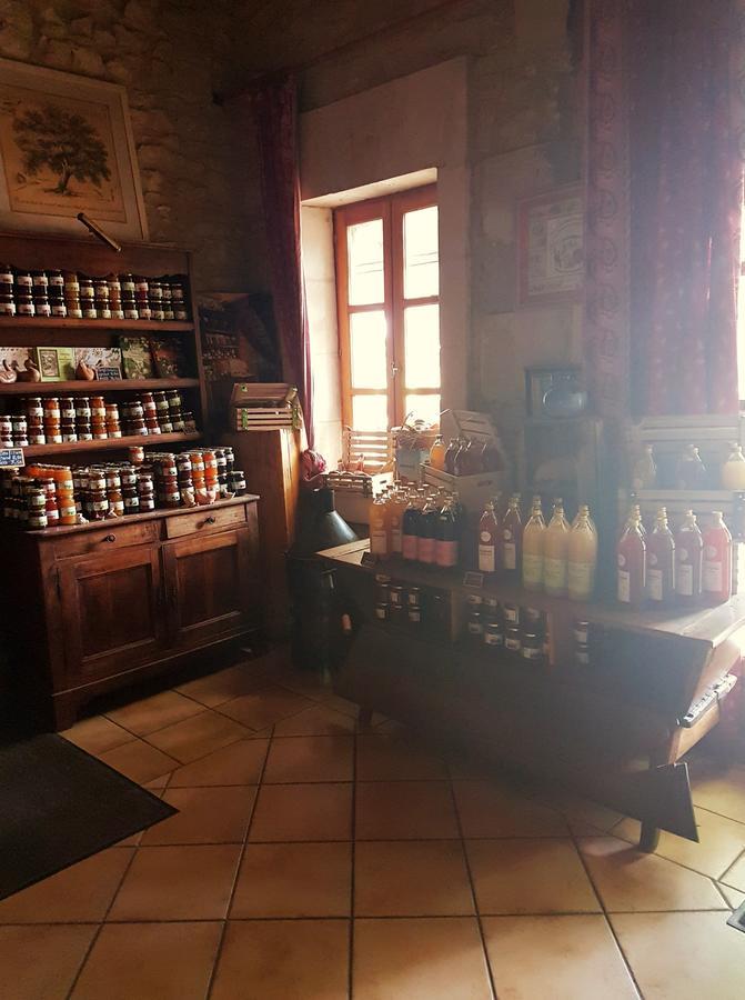 Mas Des Vertes Rives Bed & Breakfast Chateauneuf-de-Gadagne Exterior photo